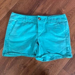 American Eagle aqua shorts